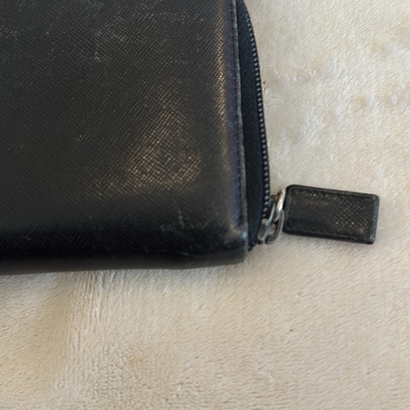 Prada Black Leather Zip Wallet in Black - Picture 5 of 11